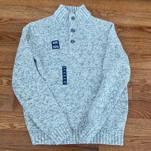 IZOD - Heather Gray button neck sweater